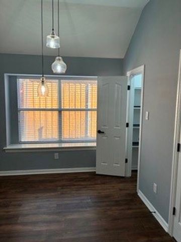 1309 Bradbury Drive, Carrollton, TX 75007
