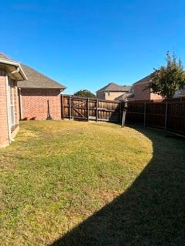 1309 Bradbury Drive, Carrollton, TX 75007