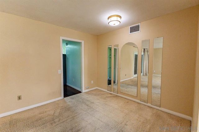 16577 Caminito Vecinos 19, San Diego, CA 92128