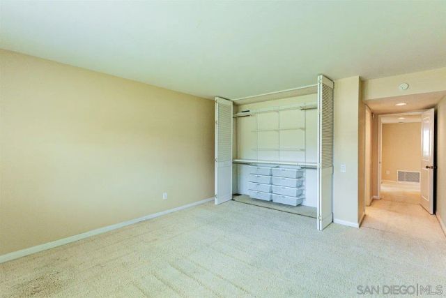 16577 Caminito Vecinos 19, San Diego, CA 92128