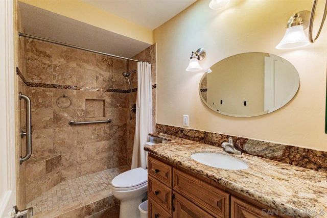 16577 Caminito Vecinos 19, San Diego, CA 92128