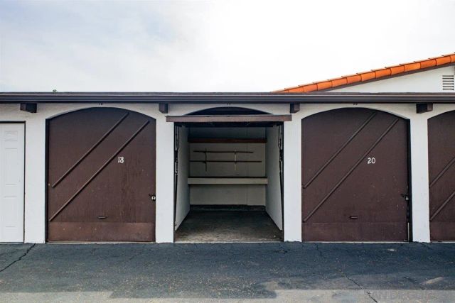 16577 Caminito Vecinos 19, San Diego, CA 92128