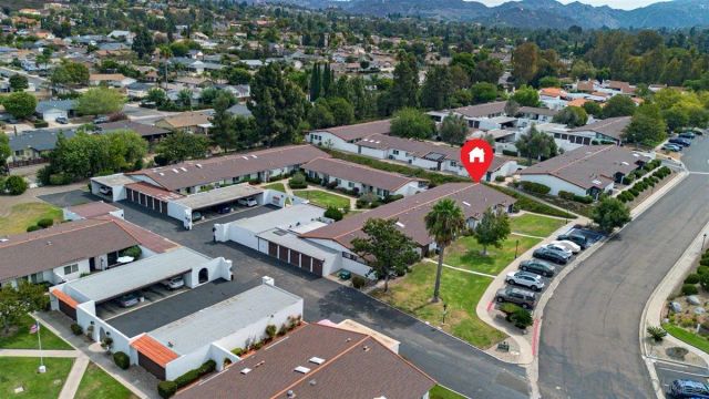 16577 Caminito Vecinos 19, San Diego, CA 92128