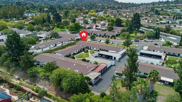 16577 Caminito Vecinos 19, San Diego, CA 92128