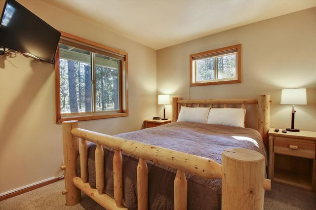 18074 E Butte Lane 20 E. Butte, Sunriver, OR 97707