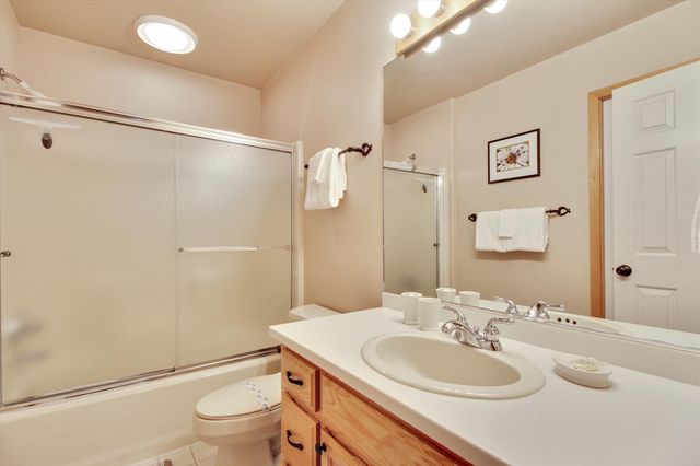 18074 E Butte Lane 20 E. Butte, Sunriver, OR 97707