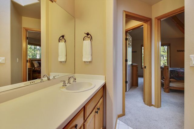 18074 E Butte Lane 20 E. Butte, Sunriver, OR 97707