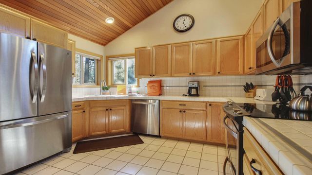 18074 E Butte Lane 20 E. Butte, Sunriver, OR 97707
