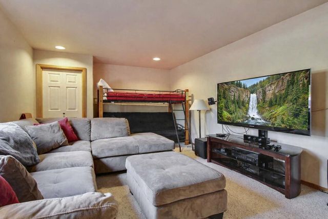 18074 E Butte Lane 20 E. Butte, Sunriver, OR 97707