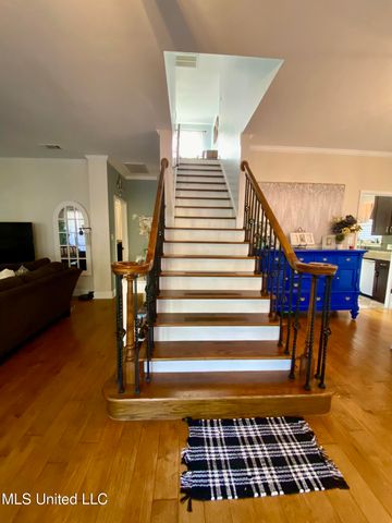 31 Cove Lake Road, Carriere, MS 39426