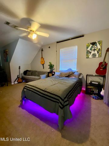 31 Cove Lake Road, Carriere, MS 39426