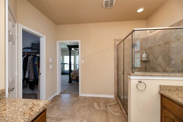 708 Clement Drive, Cedar Hill, TX 75104