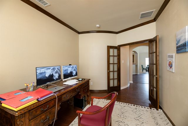 708 Clement Drive, Cedar Hill, TX 75104