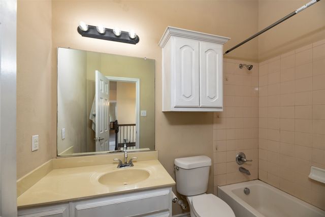 708 Clement Drive, Cedar Hill, TX 75104
