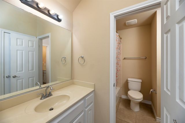 708 Clement Drive, Cedar Hill, TX 75104