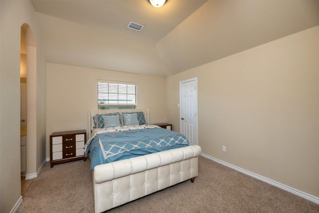 708 Clement Drive, Cedar Hill, TX 75104