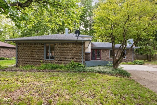 310 S Serenity Way, Greenwood, IN 46142