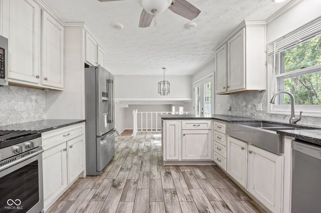 310 S Serenity Way, Greenwood, IN 46142