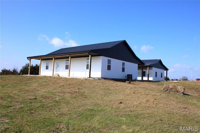 40825 Madison Trl, Perry, MO 63462