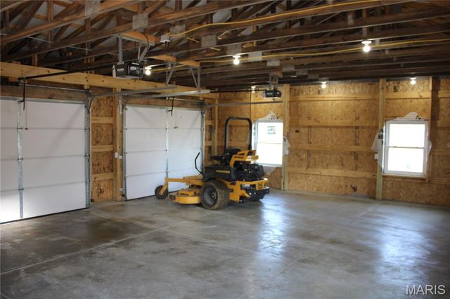 40825 Madison Trl, Perry, MO 63462