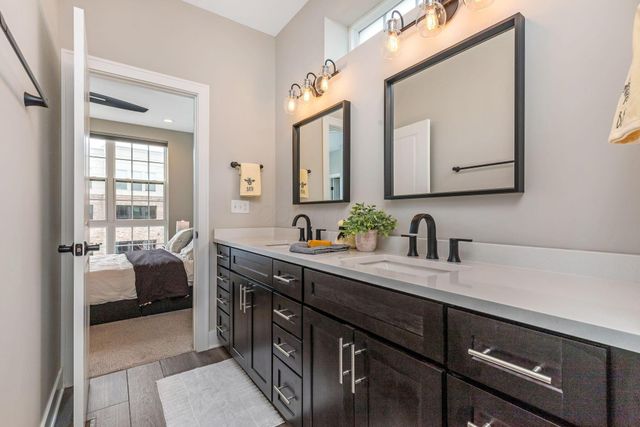 760 N 6th Street, Columbus, OH 43215