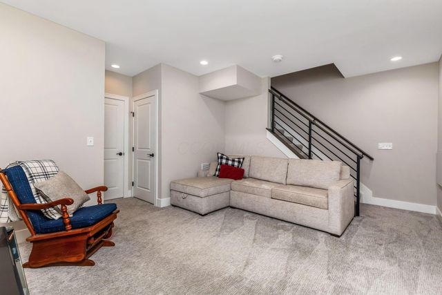 760 N 6th Street, Columbus, OH 43215