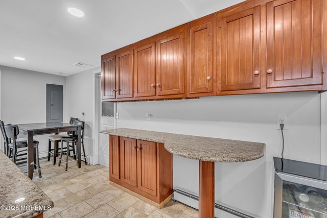 20 Venetian Court, Toms River, NJ 08753