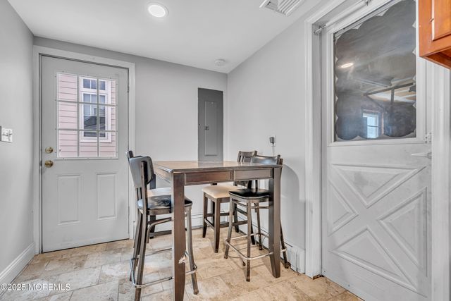 20 Venetian Court, Toms River, NJ 08753