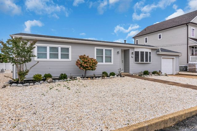 20 Venetian Court, Toms River, NJ 08753