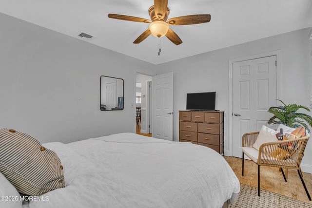 20 Venetian Court, Toms River, NJ 08753