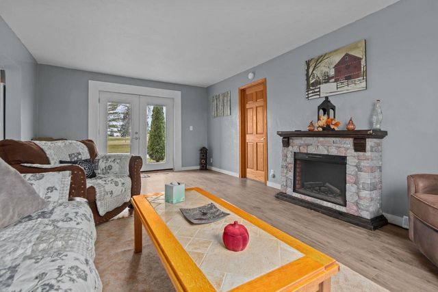 E3709 KROK ROAD, Kewaunee, WI 54216