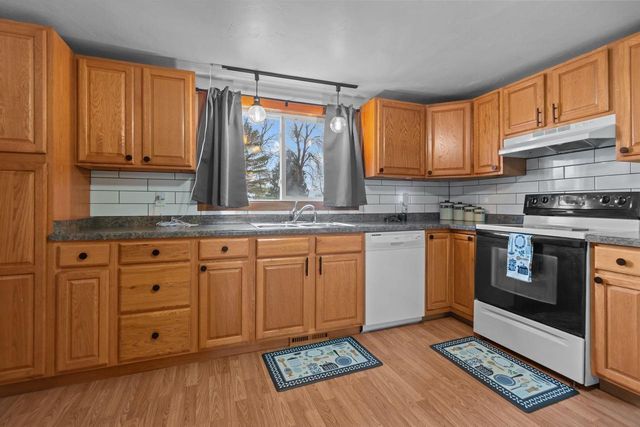 E3709 KROK ROAD, Kewaunee, WI 54216