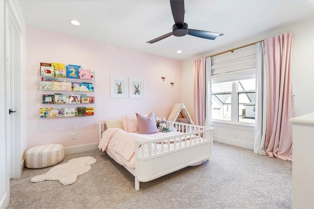 6800 SW Ambient Street, Bentonville, AR 72713