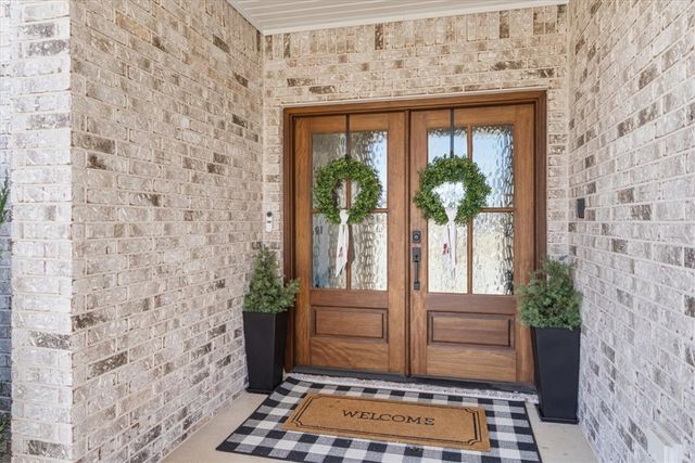 6800 SW Ambient Street, Bentonville, AR 72713