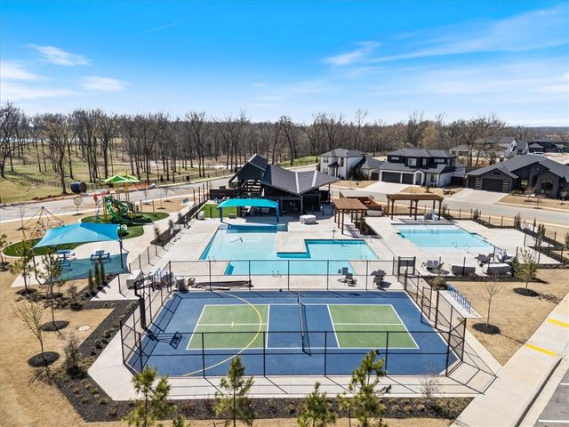 6800 SW Ambient Street, Bentonville, AR 72713