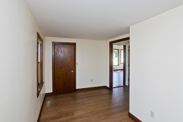 54 Ryan Rd, Northampton, MA 01062