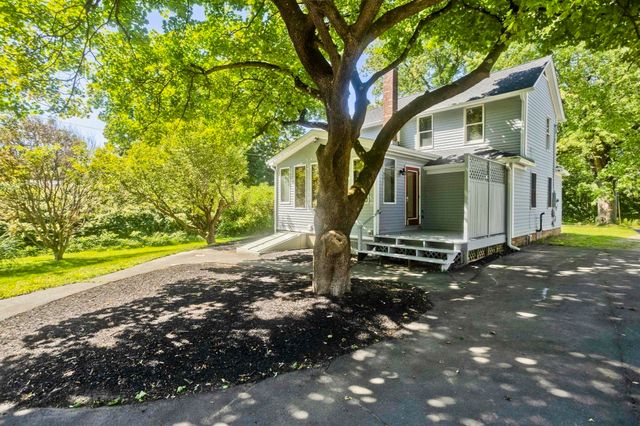 54 Ryan Rd, Northampton, MA 01062