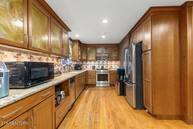 550 Carl Dixon Ln Lane, Gainesboro, TN 38562