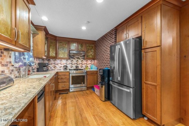 550 Carl Dixon Ln Lane, Gainesboro, TN 38562