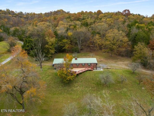 550 Carl Dixon Ln Lane, Gainesboro, TN 38562