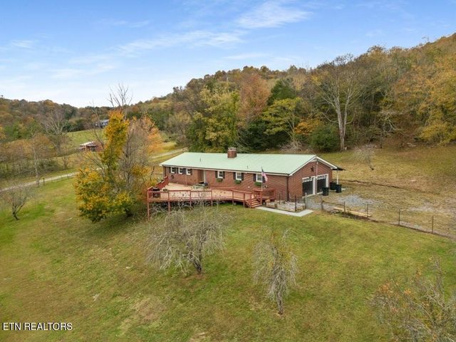 550 Carl Dixon Ln Lane, Gainesboro, TN 38562