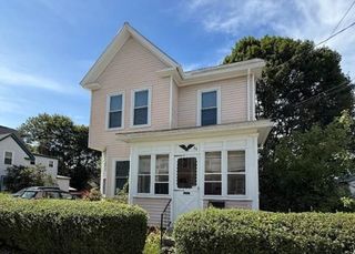 51 Chestnut Street, Rochester, NH 03867