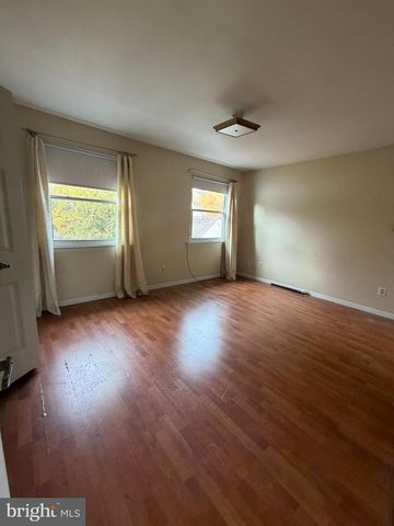 15162 WAYSIDE RD, Philadelphia, PA 19116