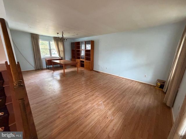 15162 WAYSIDE RD, Philadelphia, PA 19116