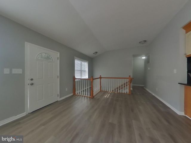 1614 THOMAS RD, Fort Washington, MD 20744