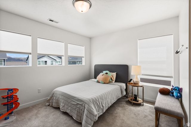 5197 N FOLKSTONE DR, Eagle Mountain, UT 84005