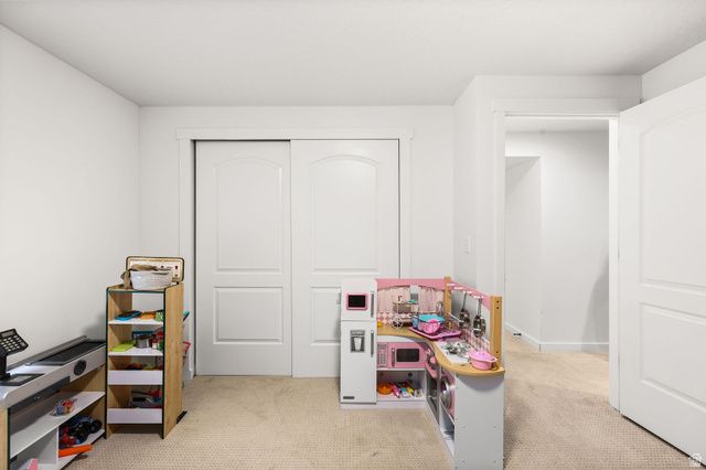 5197 N FOLKSTONE DR, Eagle Mountain, UT 84005