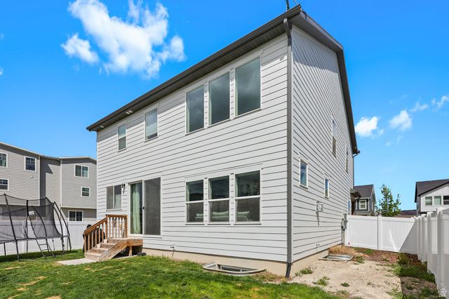 5197 N FOLKSTONE DR, Eagle Mountain, UT 84005