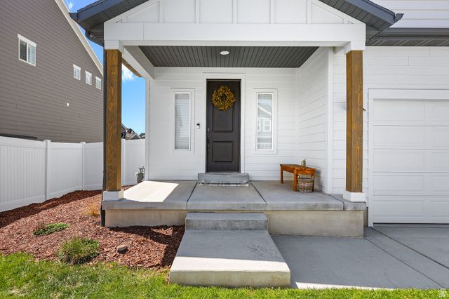 5197 N FOLKSTONE DR, Eagle Mountain, UT 84005