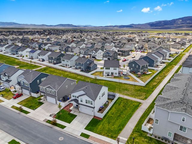 5197 N FOLKSTONE DR, Eagle Mountain, UT 84005